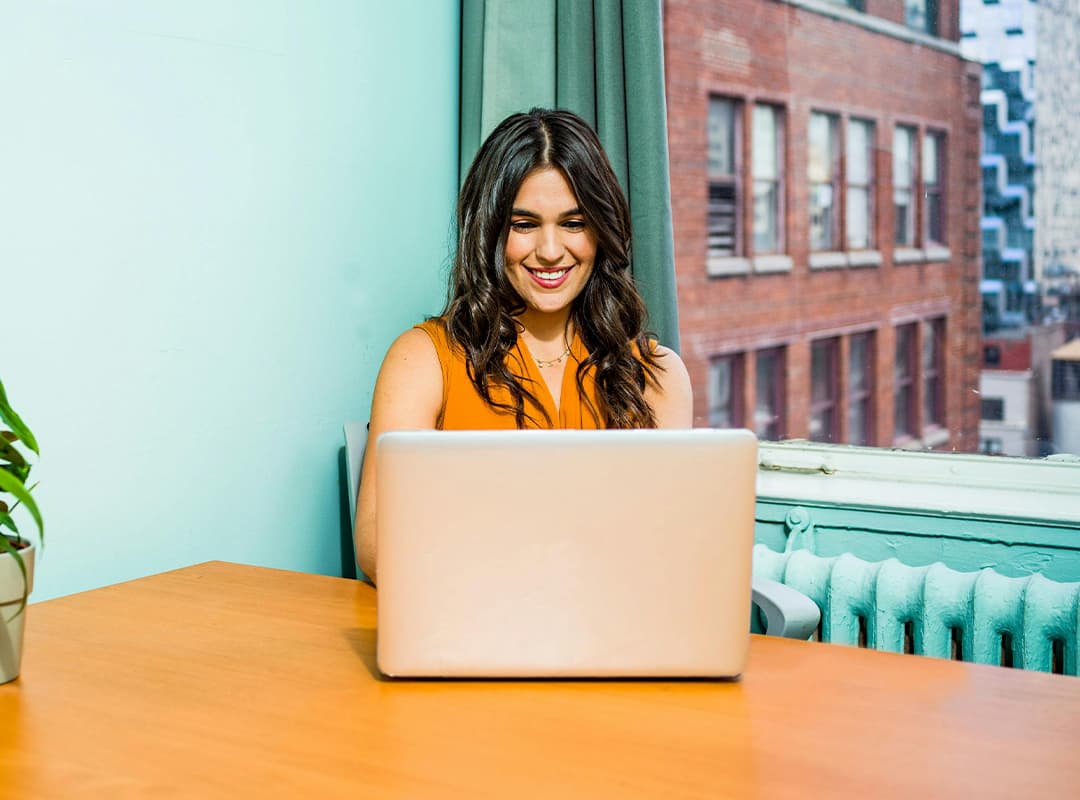 woman-laptop